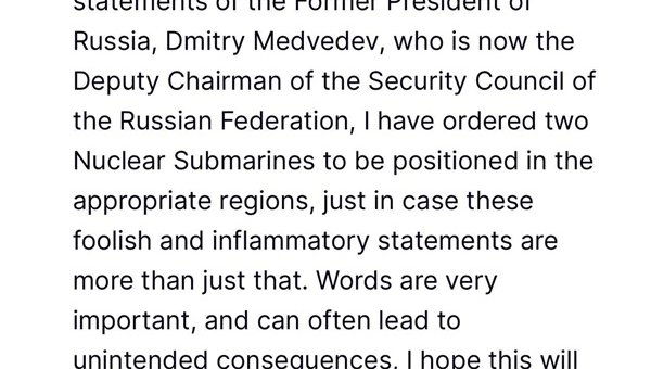 Трамп заявив про розміщення двох атомних підводних човнів через заяви Медведєва